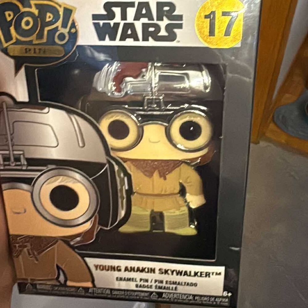 Funko Pop! Star Wars Anakin Skywalker Figure - Brown and Black